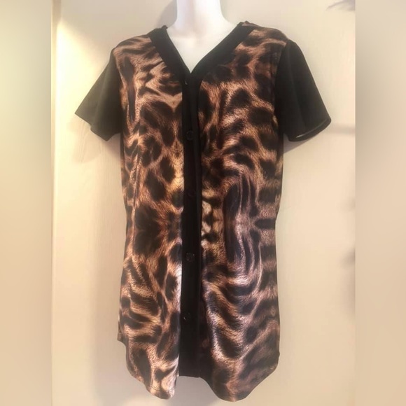 XXlarge leopard top #392 - Picture 9 of 11